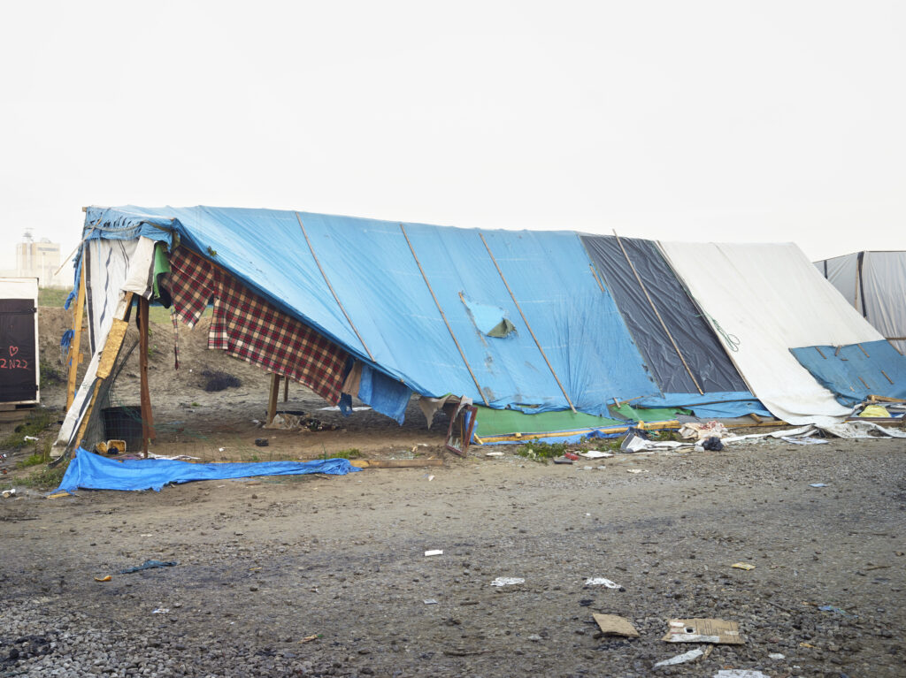 AutoWB: 1.73; 1.00; 1.23,  Kelvin=7453,  Tint=-0.0131